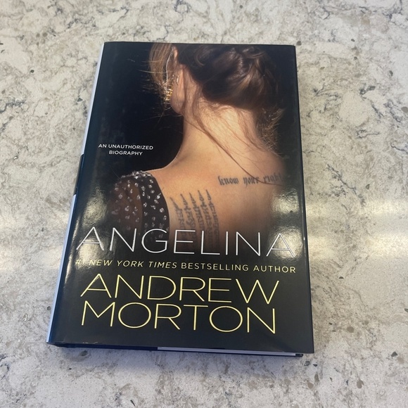Hardback - Angelina - an unauthorized biography - Picture 7 of 7